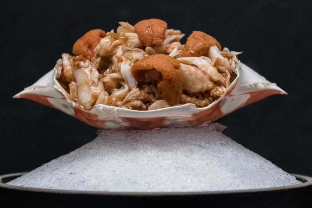 Ronin’s flower crab with Hokkaido uni and Mutsuba