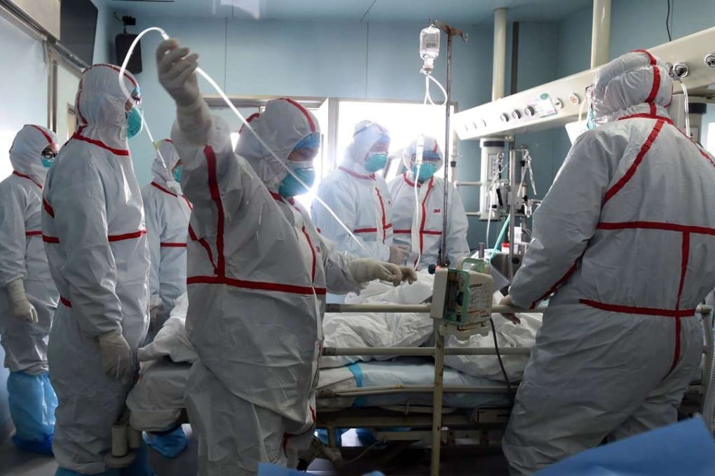 An H7N9 bird flu patient is treated in a hospital in Wuhan, Hubei province. A mutation of the strain has been found in Guangdong province. Photo: AFP