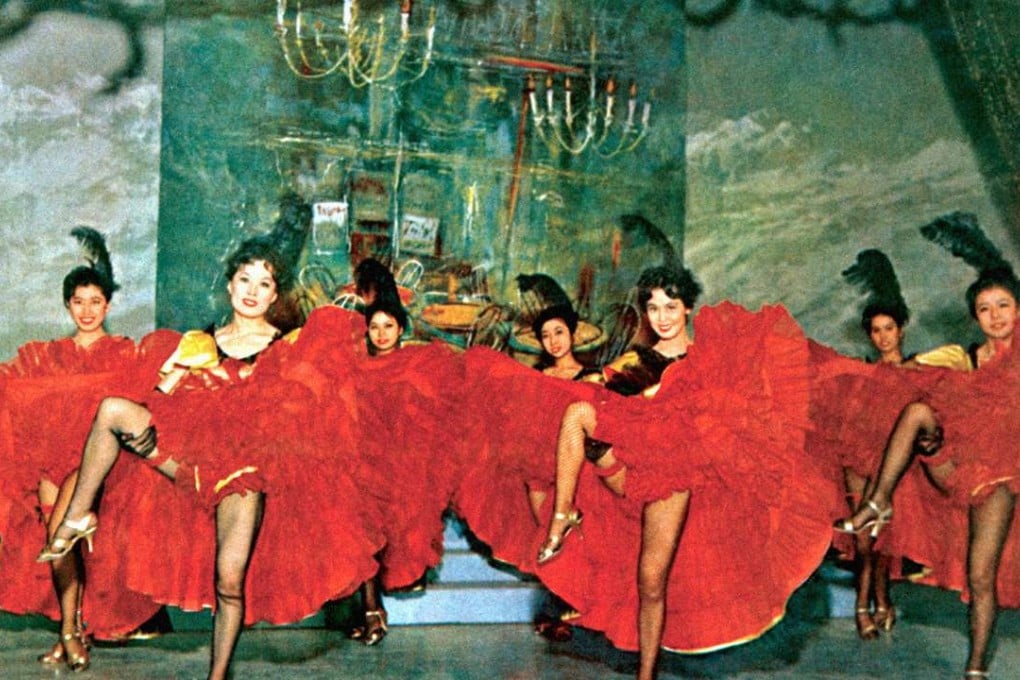 Linda Lin Dai (centre right) stars in the Shaw Brothers musical Les Belles.