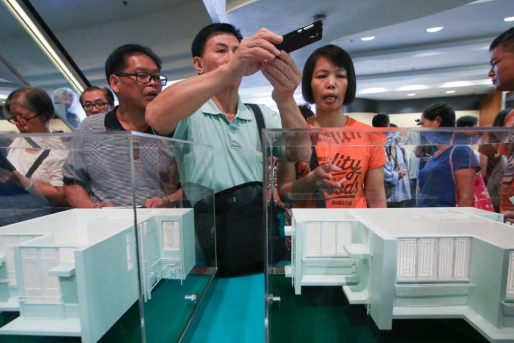 Prospective home buyers at a Housing Authority event in Lok Fu last October. Photo: Edmond So