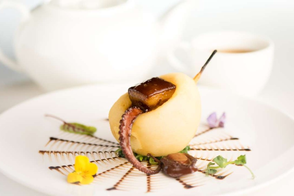 Braised pork with abalone, dried octopus and braised pear