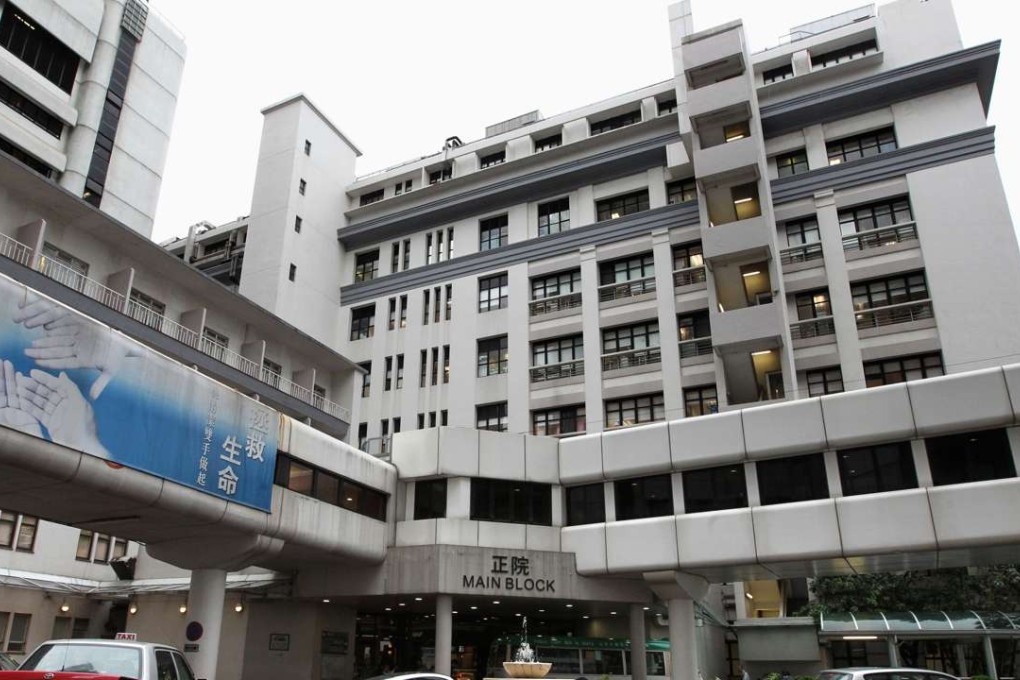 Woman received life-saving double lung transplant at Queen Mary Hospital this week. Photo: May Tse