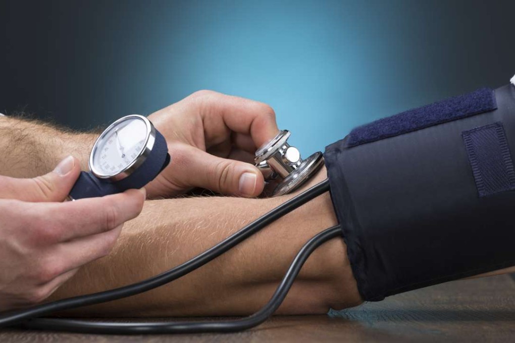 Stronger doses of medication to reduce blood pressure swings might cause serious side effects, according to the research. Photo: Shutterstock
