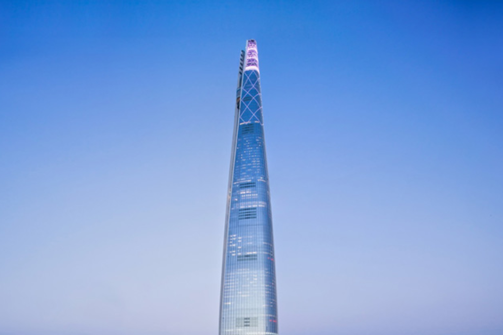 Lotte World Tower in southern Seoul. Photo: Korea Times