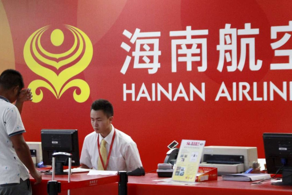 a Hainan Airlines counter in Haikou, Hainan province/ Photo: