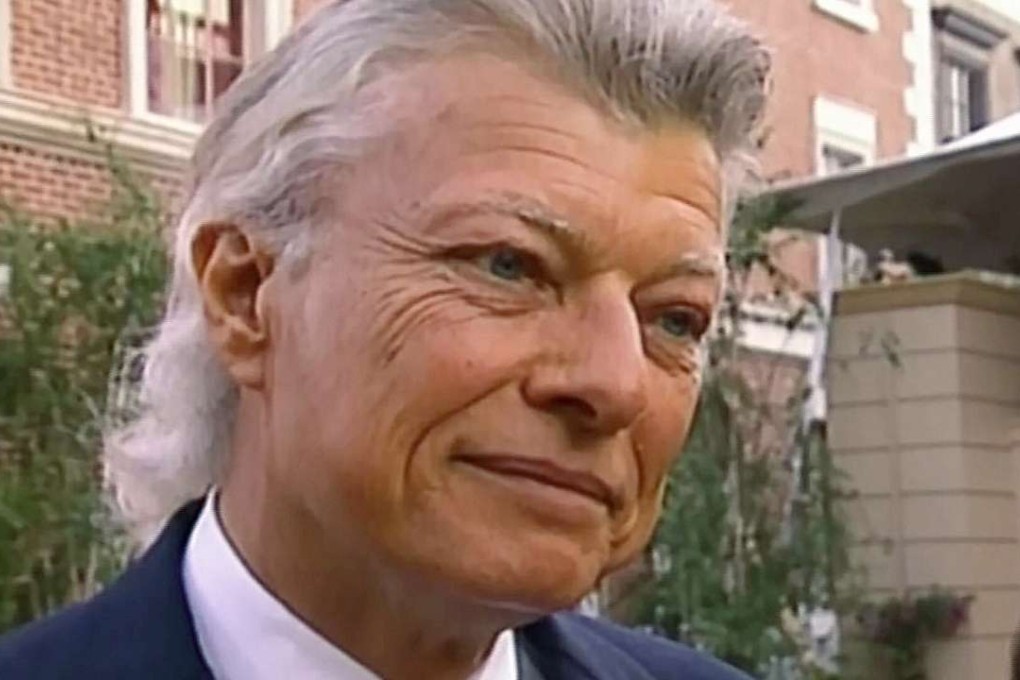 Robert James Waller, whose best-selling, bittersweet 1992 romance novel ‘The Bridges of Madison County’ was turned into a movie, died Friday. File photo: AP