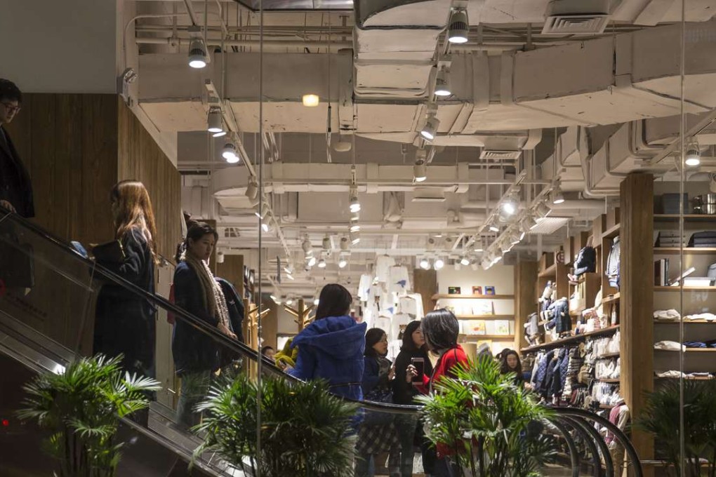 Shoppers browse inside a Muji store in Shanghai. Muji was targeted on a CCTV consumers’ rights programme on Wednesday. Photo: Bloomberg