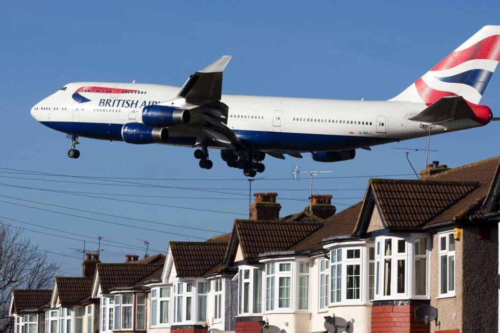 EU chiefs have warned airlines ­including easyJet, Ryanair and British Airways that they will need to relocate their headquarters and sell off shares to European nationals. Photo: AFP