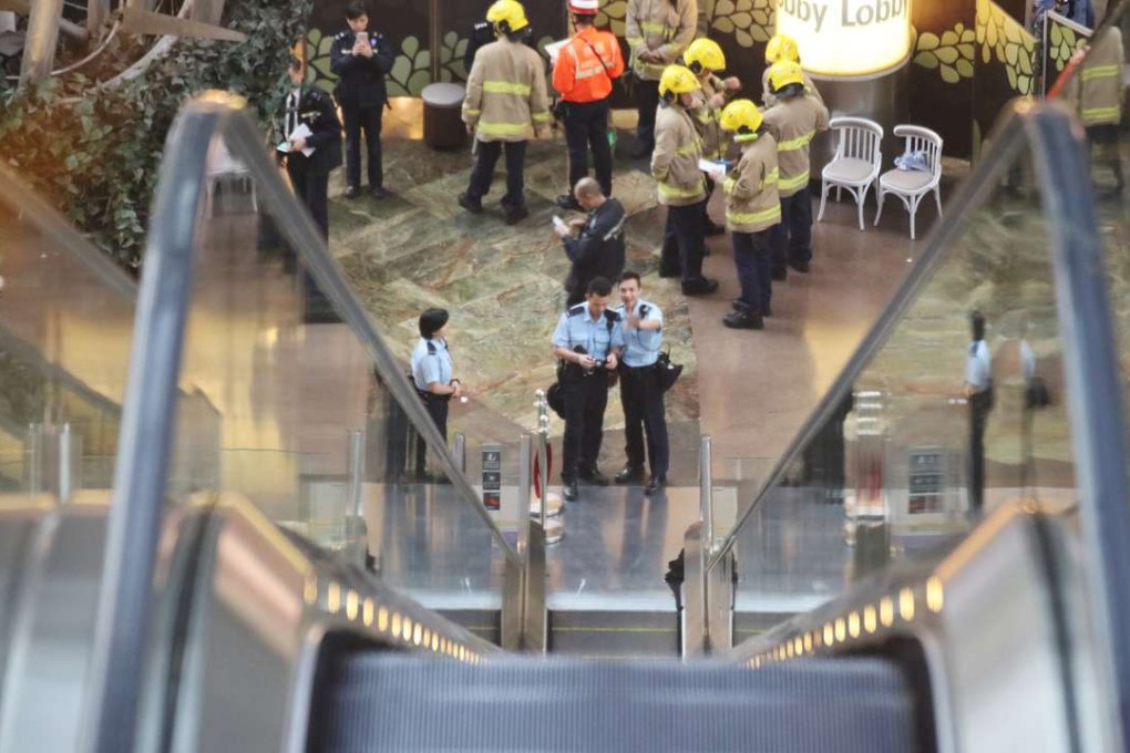 According to EMSD, if the drive chain breaks, a safety device is expected to stop the escalator. Photo: Felix Wong