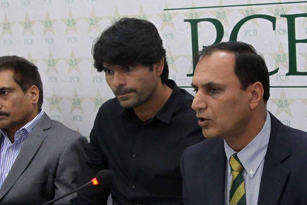 The Pakistan Cricket Board (PCB) anti-corruption unit has suspended cricketer Mohammad Irfan for one year after he admitted failing to report approaches by bookmakers linked to spot-fixing. Photo: AFP