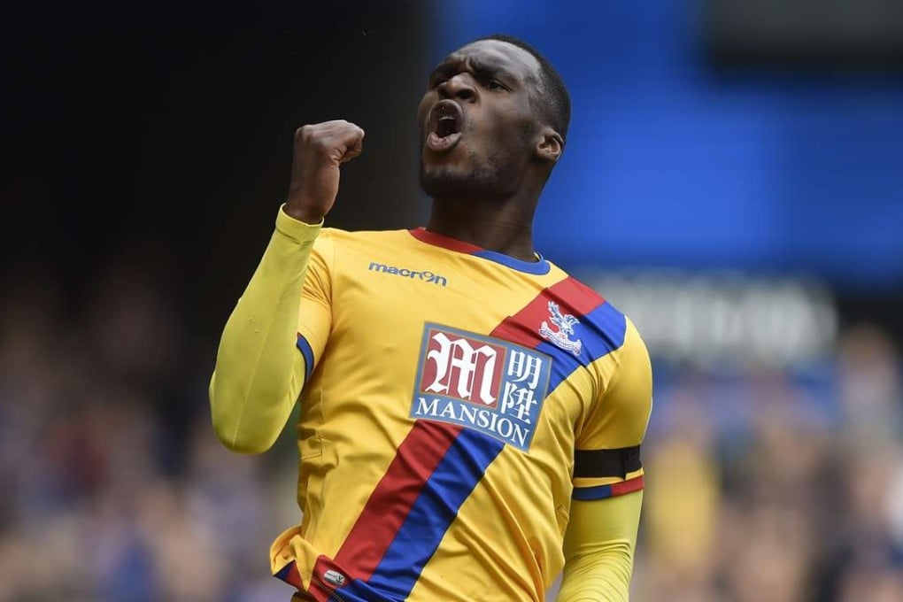 Crystal Palace's Christian Benteke celebrates scoring against Chelsea. Photo: Reuters