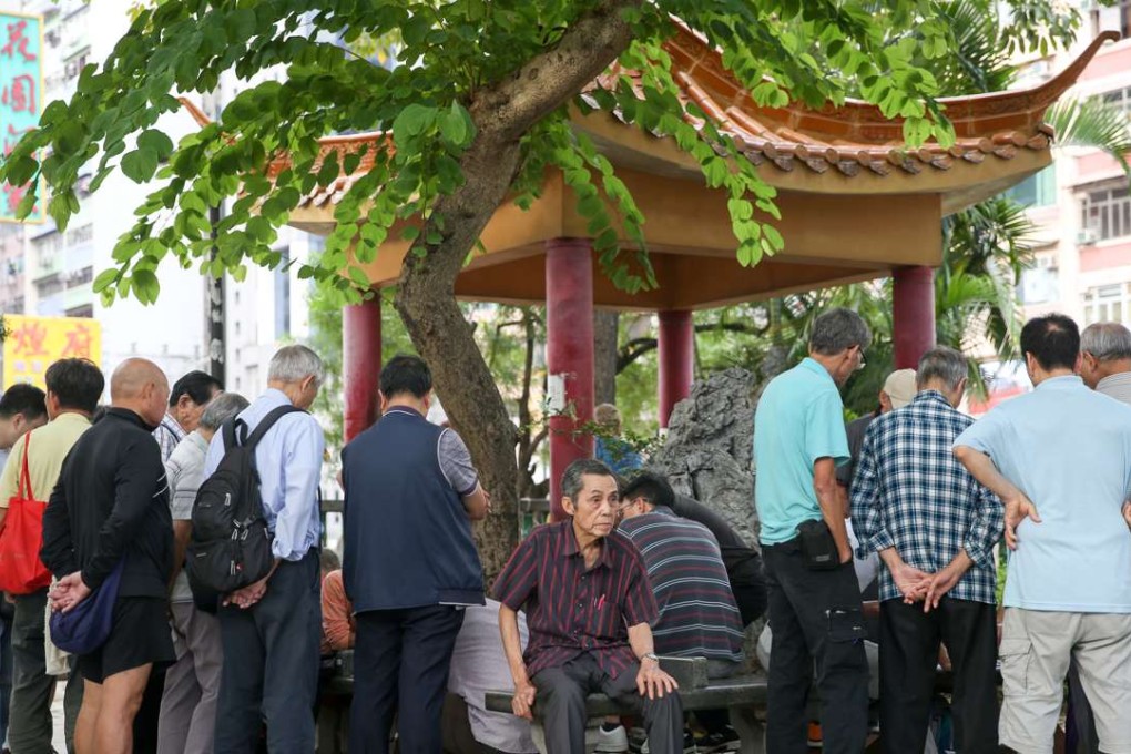 Elderly people gathered in Yau Ma Tei. Photo: Sam Tsang