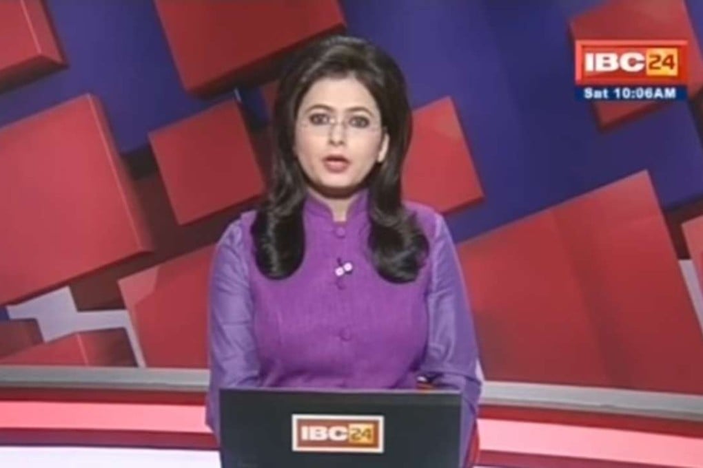 Newsreader Supreet Kaur was reading the morning news bulletin for India’s IBC24 channel in Chhattisgarh state on Saturday when a reporter called in a story about a fatal road crash. Photo: YouTube