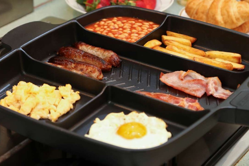 Masterpan is a stovetop cooking utensil with five separate sections that allow users to grill fish, fry eggs and sear vegetables without the foods touching each other. Photo : Masterpan