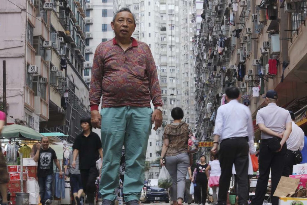 Tse Chin-pang is a 73-year-old retiree. He says despite having money in savings, he would not invest in the government’s annuity scheme. on the annuity scheme to be launched by the middle of next year. Picture shows Tse takes a walk at North Point street market. 11APR17 SCMP/Photo: Felix Wong