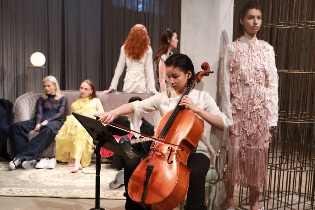The Xu Zhi show at Shanghai Fashion Week broke the mould, with models posing in cordoned off areas as musicians played. Photo: Xu Zhi