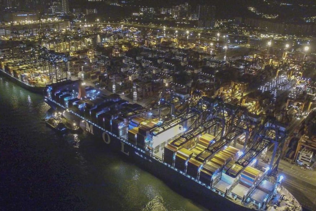 The MOL Triumph made a 14-hour stopover in Hong Kong. Photo: Handout