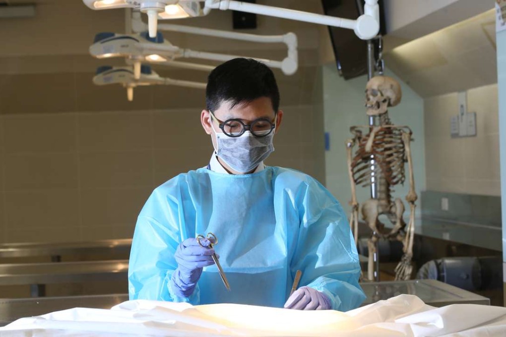 Former graphic designer Pasu Ng is in charge of the dissecting room at the Chinese University of Hong Kong’s medical school. Photo: K.Y. Cheng