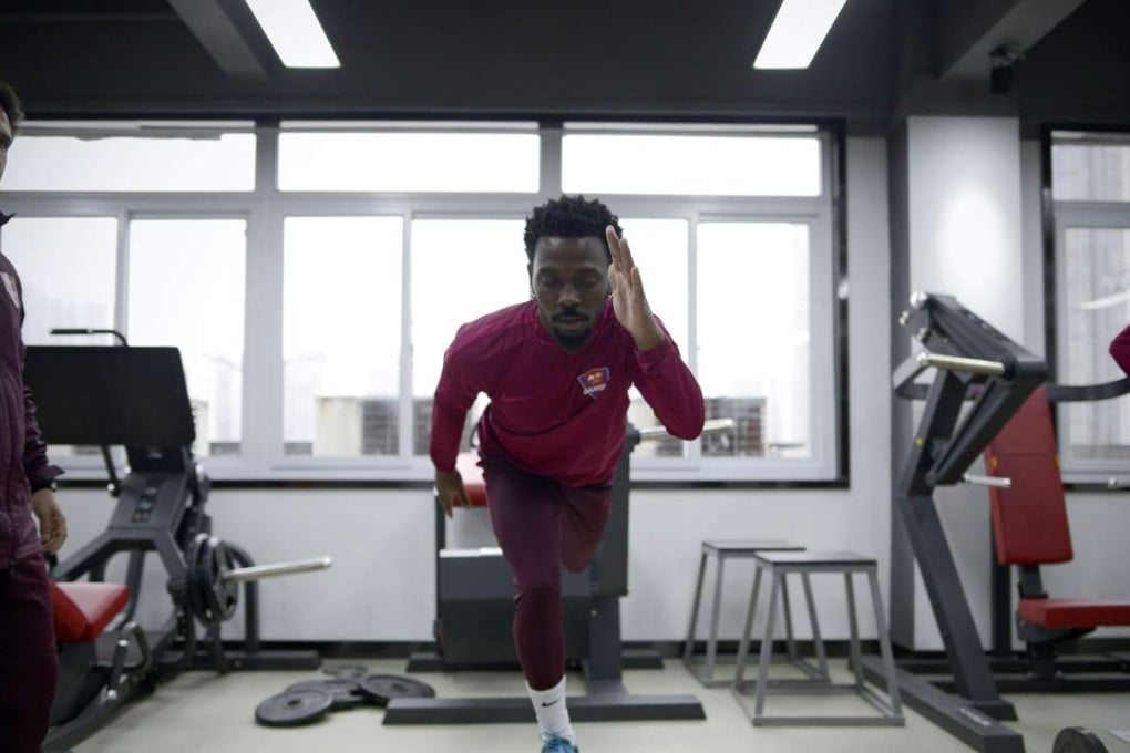 Chongqing Dangdai Lifan’s Fernandinho takes part in a training session at the football club in southwest China’s Chongqing Municipality. Photos: AFP