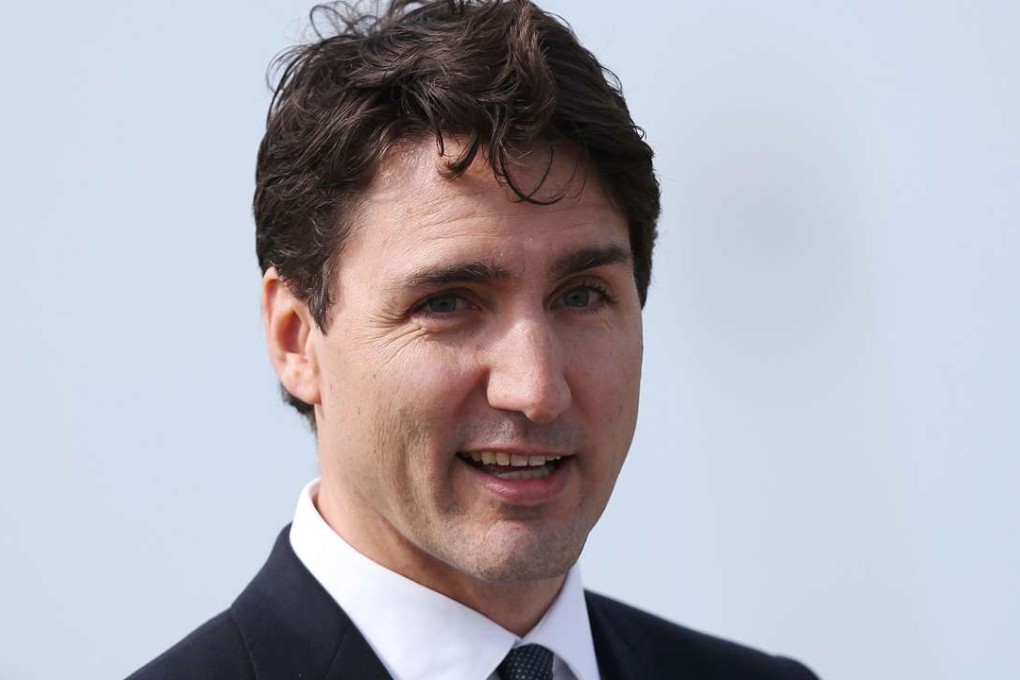 Canadian Prime Minister Justin Trudeau says that after his brother Michel was involved in a 1998 car accident, police found marijuana in the wreckage. But father Pierre’s influence as a former prime minister made the charges “go away”. Photo: AFP
