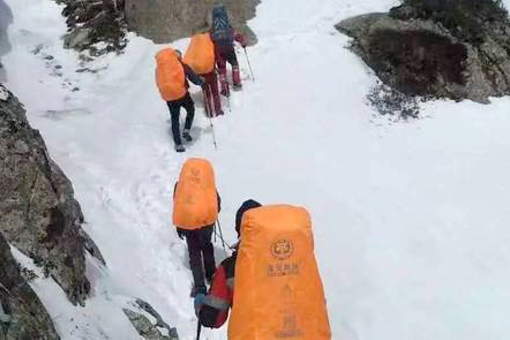 Twenty-three of the 30 hikers who set off for the Qinling Mountains in Shaanxi province remain missing. Photo: Handout