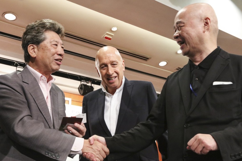Ronny Tong (left), Allan Zeman and Qiu Liben, chief editor of Yazhou Zhoukan, at the book launch. Photo: Felix Wong