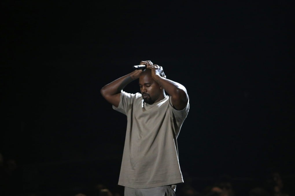 Kanye West pauses as he speaks while accepting the Video Vanguard Award at the 2015 MTV Video Music Awards in Los Angeles, California in this August 30, 2015 file photo. Looks like Taylor Swift and Kanye West are never, ever getting back together. Just six months after two of the biggest names in music publicly put a long-running feud behind them, the "1989" pop star and the rapper have fallen out again over West's claim in a new song that he made Swift famous. REUTERS/Mario Anzuoni /Files