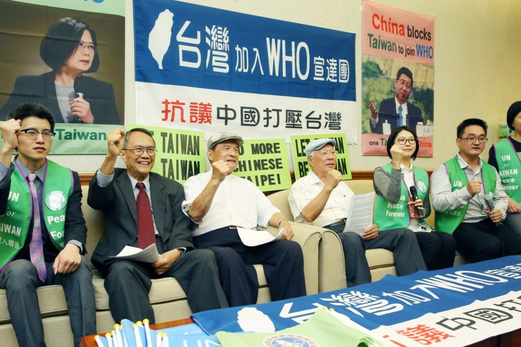 Members of the Taiwan United Nation Alliance pressing for Taiwan to be admiitted into the World Health Organisation, at the Legislative Yuan in Taipei. Photo: China News Service