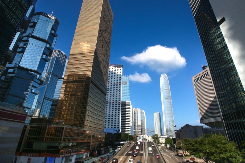 The Financial Services Development Council (FSDC) recommends that Hong Kong narrow its focus to five areas within fintech in order to catch up with cities like Dubai and Singapore. Photo: David Wong