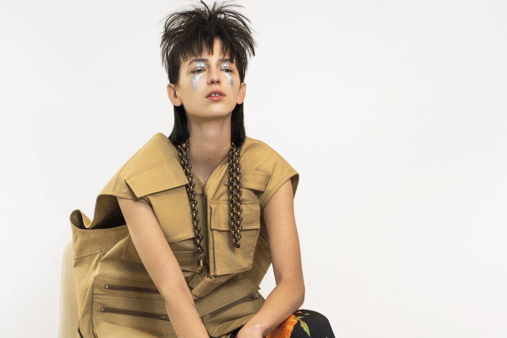 Flower designs don’t have to be ultra-feminine and delicate