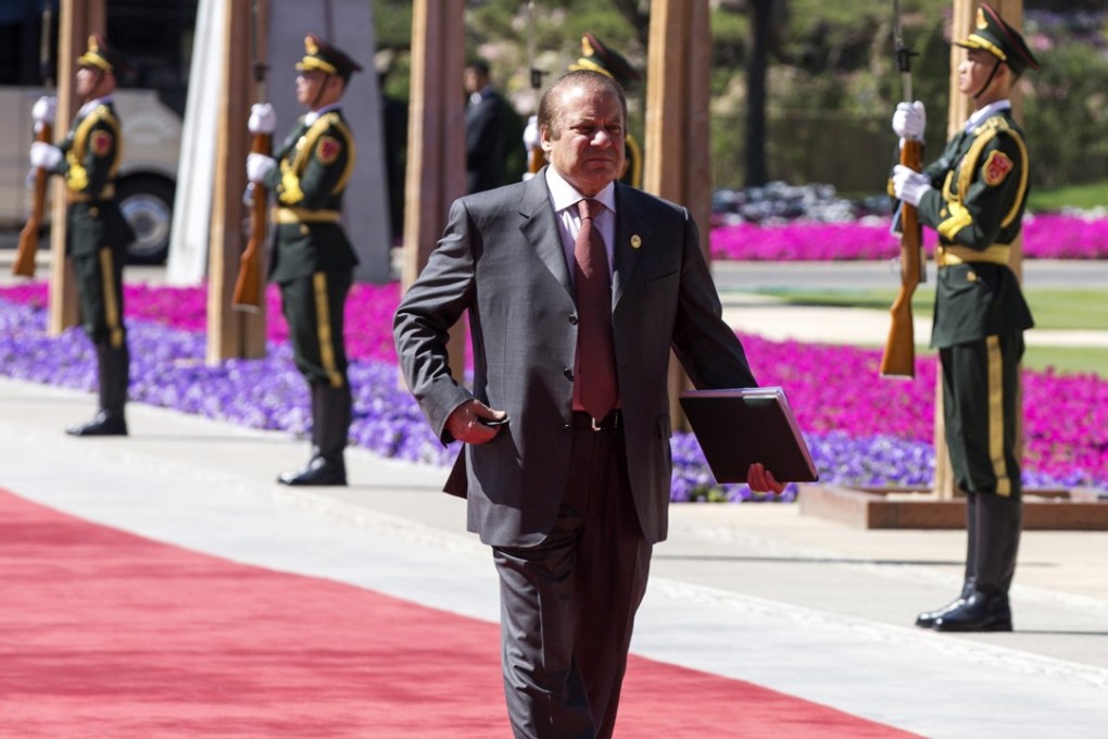 Prime Minister Nawaz Sharif arriving in Beijing for the Belt and Road Forum on Monday. Photo: Xinhua