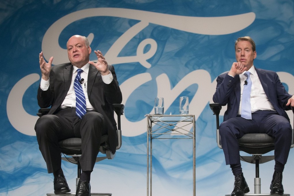 Ford Motor Company Executive Chairman Bill Ford (R) and Jim Hackett (L) speak to the media after announcing Hackett as its new president and CEO at a press conference at Ford Motor Company World Headquarters in Dearborn, Michigan, Photo: EPA