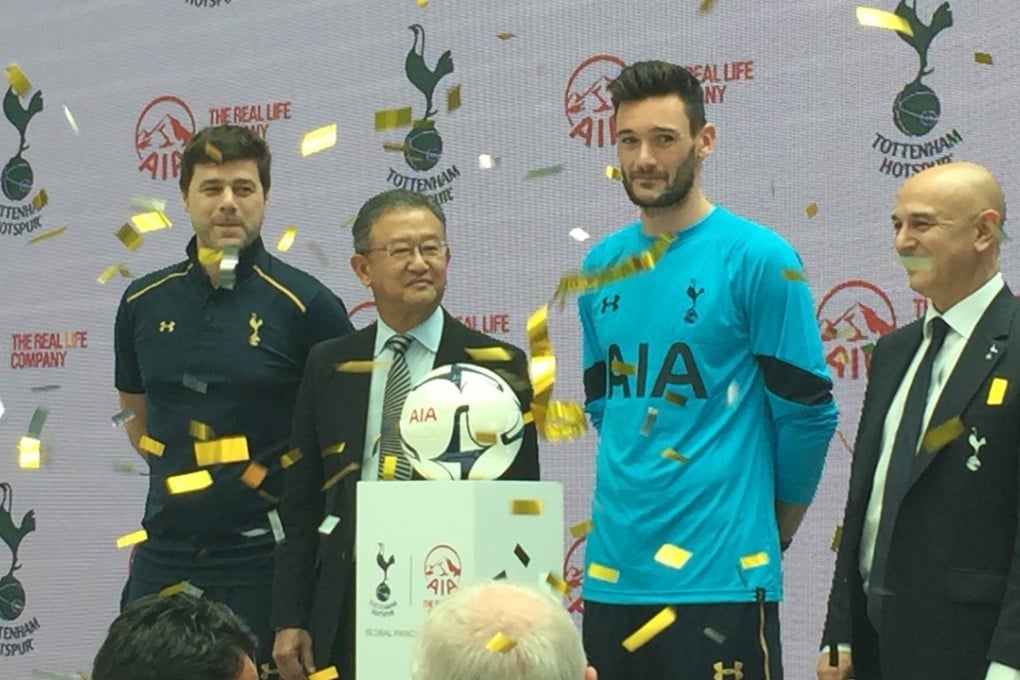 Tottenham manager Mauricio Pochettino (left) stands alongside AIA chief executive Ng Keng-hooi, goalkeer Hugo Lloris and Tottenham chairman Daniel Levy. Photo: Handout