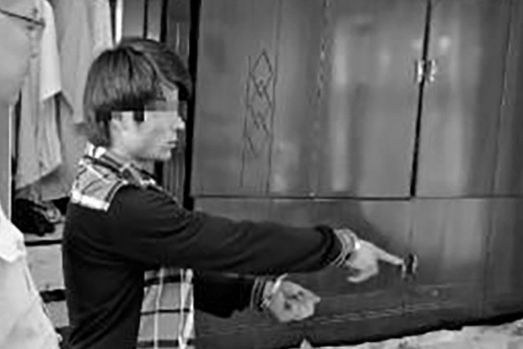 Police accompany the suspected killer, Sun, to the scene of the crime. Photo: Handout