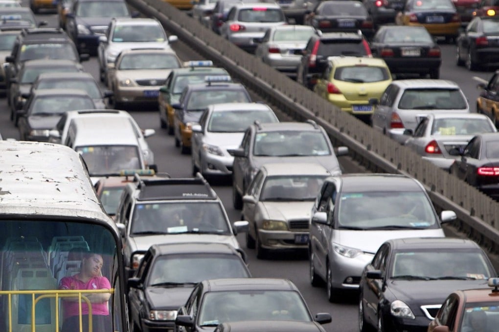A traffic jam in Beijing. Hyperlane works a lot like existing dedicated commuter lanes, only instead of paying extra to use them, the separate lanes are only for autonomous vehicles. File photo: AP