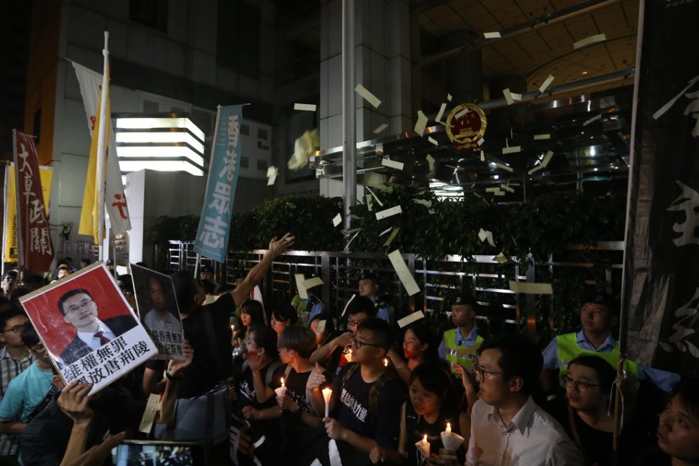Protesters arriving at the liaison office early Monday morning. Photo: Sam Tsang