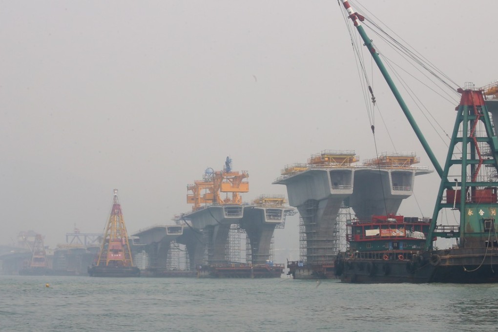 Engineers and lawmakers have called for more extensive tests to be done before the bridge is opened. Photo: David Wong