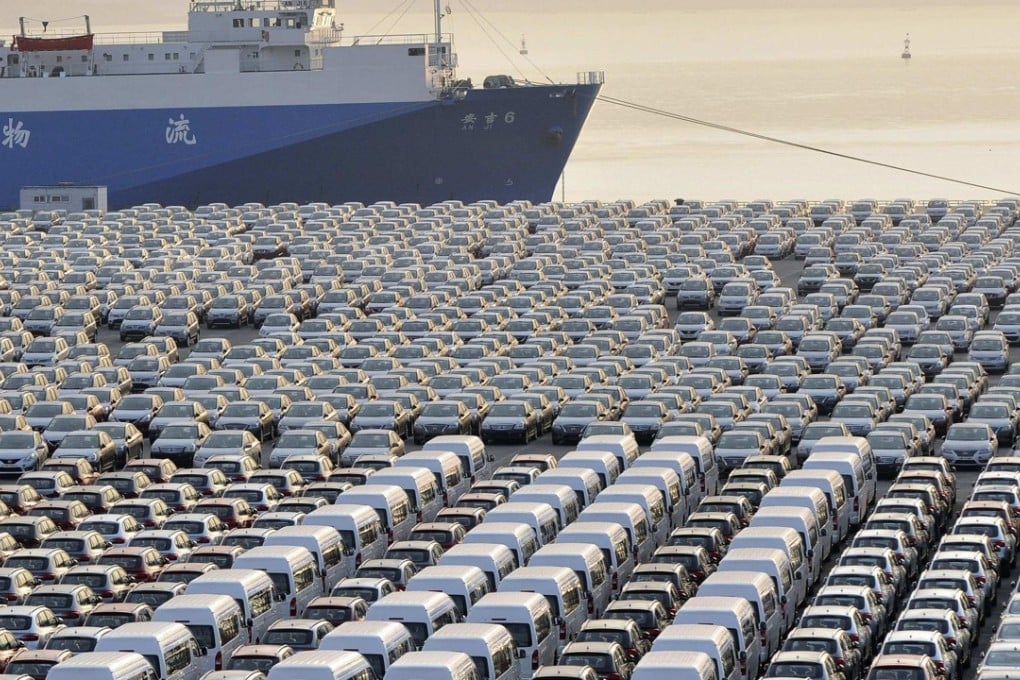 Chinese cars wait to be exported at a port in Dalian, Liaoning province. The government of China’s northeast province has signed a framework agreement with China Merchants Group to establish a new Liaoning Port Group. Photo: Reuters