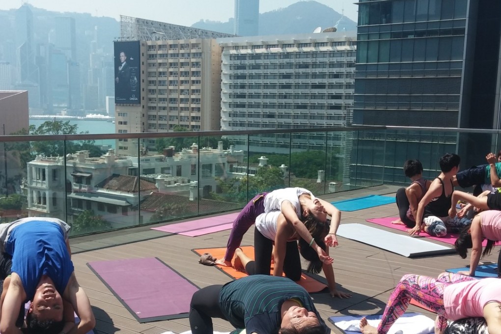 Hotel Pravo organises group yoga sessions, which are held on the rooftop of the hotel.