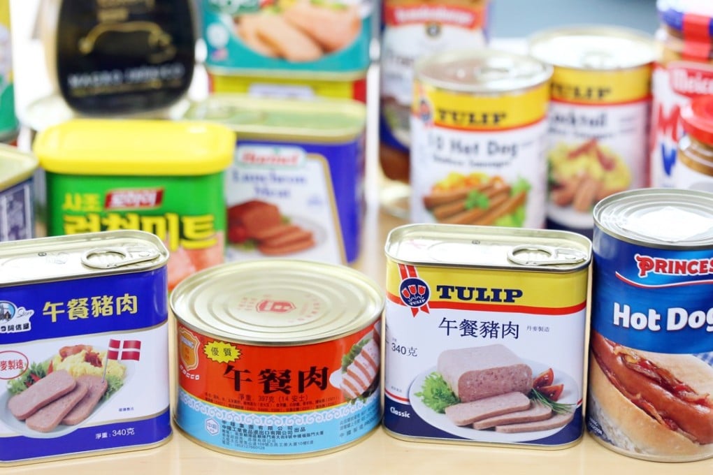 The Consumer Council found high levels of sodium and fat in the majority of the 25 luncheon meat samples and eight canned sausage samples. Photo: Dickson Lee