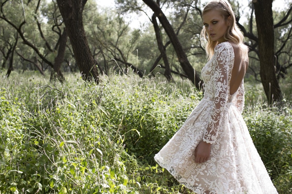 Alternative wedding dress designers online
