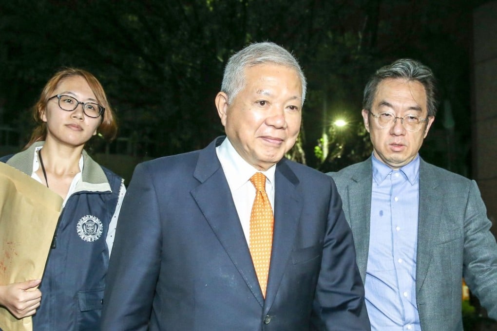 SinoPac Holdings chairman Ho Shou-chuan (centre) is seen in this file photo. Ho and two other suspects have been detained as part of an investigation into an alleged US$165 million worth of loans made to an “offshore company with no real operations”. Photo: CNA