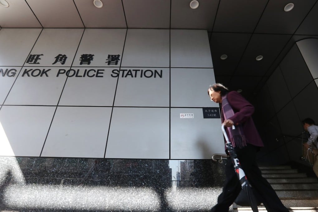 The victims filed a robbery report at Mong Kok police station after the incident on Monday. Photo: Edward Wong
