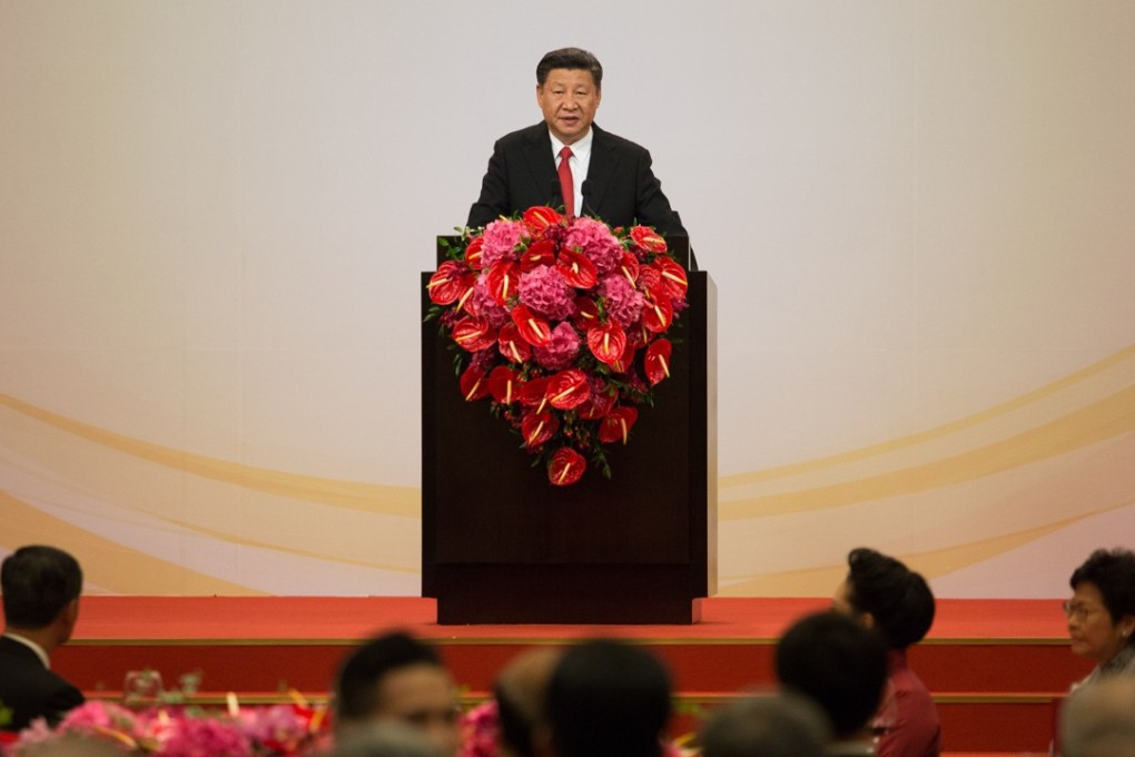 Xi Jinping is addressing a banquet attended by more than 300 representatives from the business, social and political sectors in Hong Kong. Photo: Bloomberg