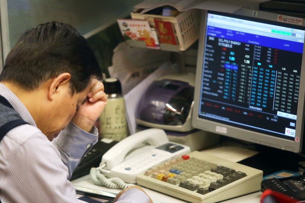 Floor traders are seen at the Hong Kong stock exchange in Central. Photo: Sam Tsang