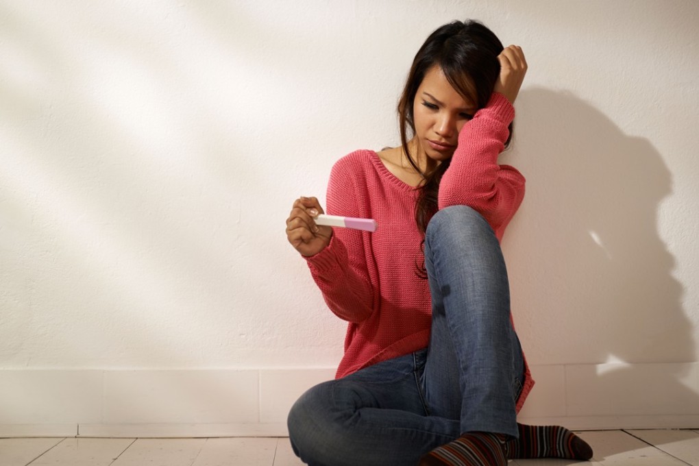 Hong Kong has a low birth rate and the situation is getting worse. Photo : Alamy