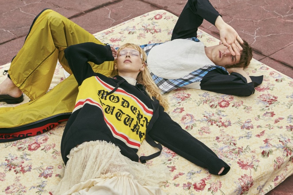 Nova wears oversized hooded knit top (HK$35,000) and dress (HK$43,420), both by Gucci. Eyewear, stylist’s own. Etienne wears oversized shirt tunic with bib by JW Anderson from Joyce (inquiries: 2523 5944). Yellow trousers (HK$5,150) by Prada. Black and red trousers (HK$9,080) by Stella McCartney. Leather loafers (€790/HK$7,045) by Maison Margiela.