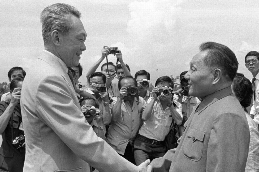 Lee Kuan Yew, left, welcomes Deng Xiaoping, right, to Singapore. Photo: Xinhua