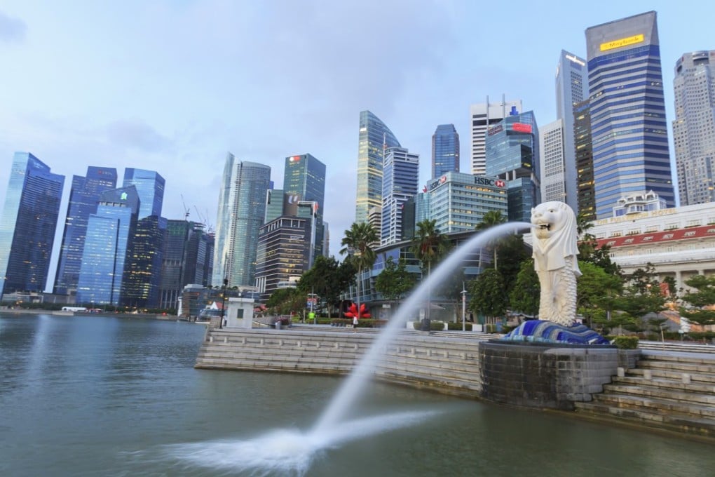Singapore is a culinary melting pot that, like Hong Kong, is a blend of old and new.