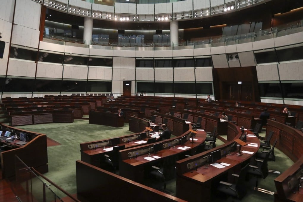 A Legislative Council meeting in debate of motion to impeach Chief Executive Leung Chun-ying at the Legislative Council. Photo: Nora Tam